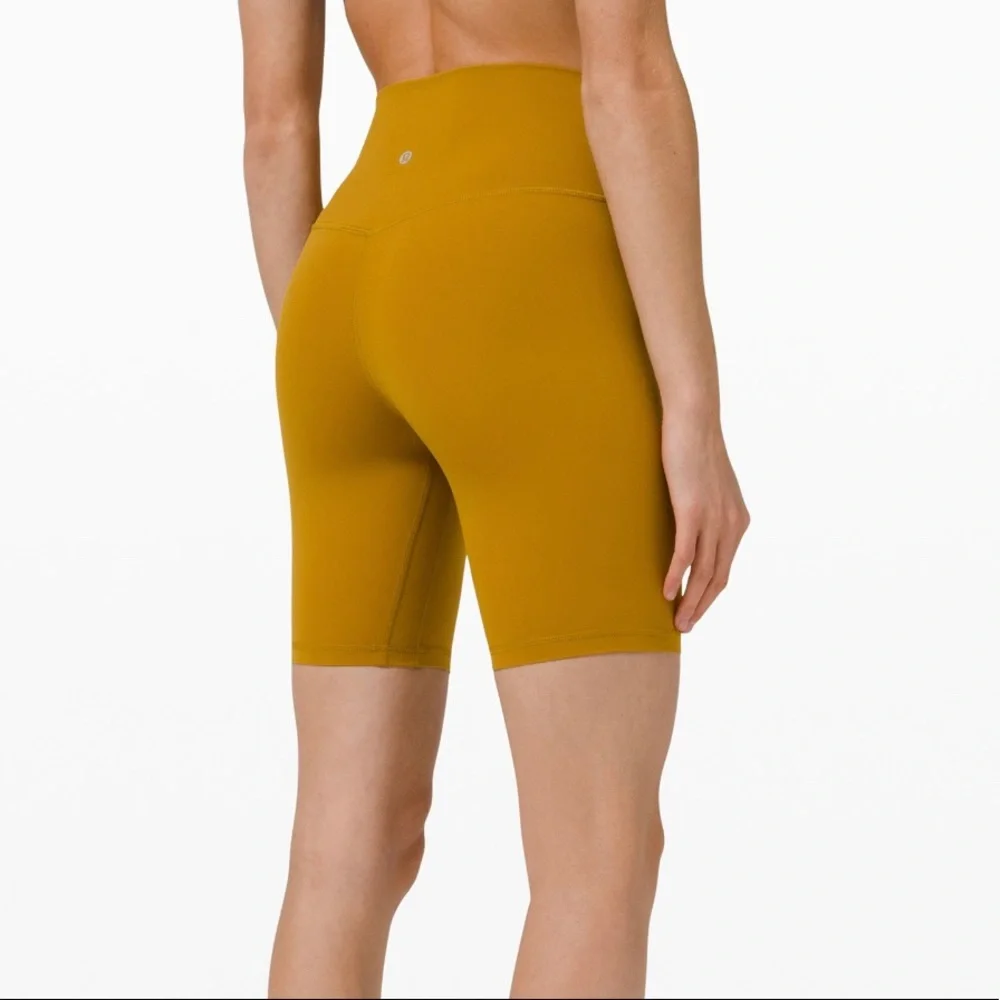 Lululemon Align High Rise Short 8” NWT Size 18 (Gold Spice)